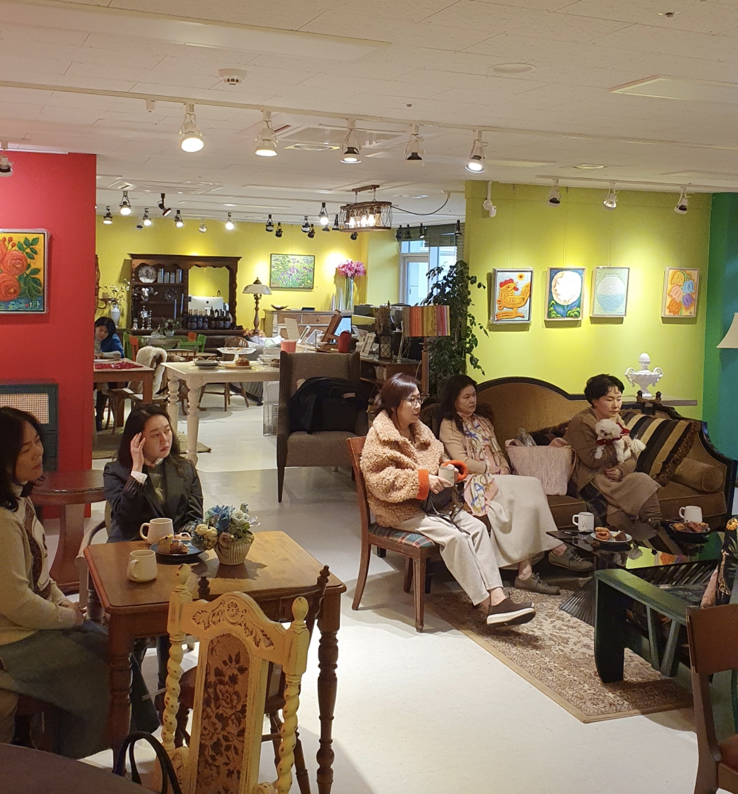 Cafe image